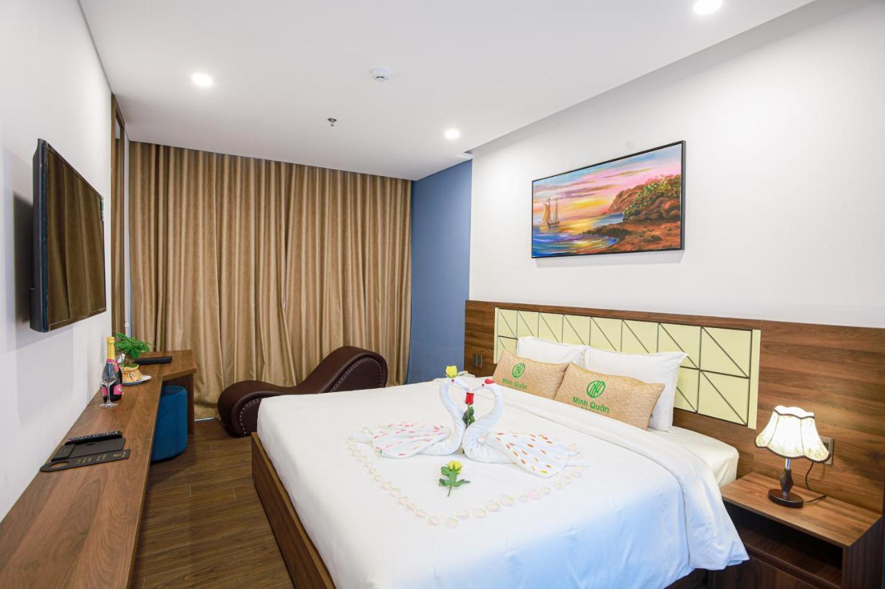 Minh Quan Hotel - Da Nang Center By Hos Exterior photo