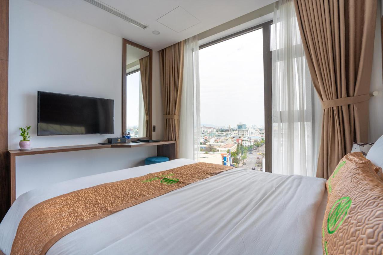 Minh Quan Hotel - Da Nang Center By Hos Exterior photo